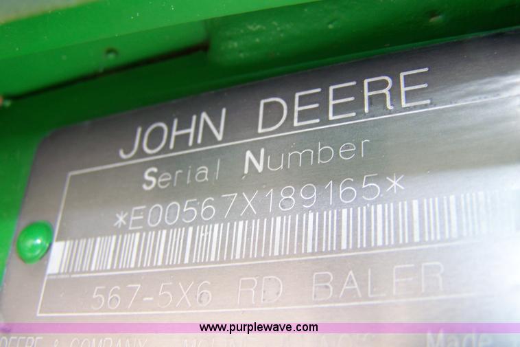 image for item A4591 2002 John Deere 567 round baler