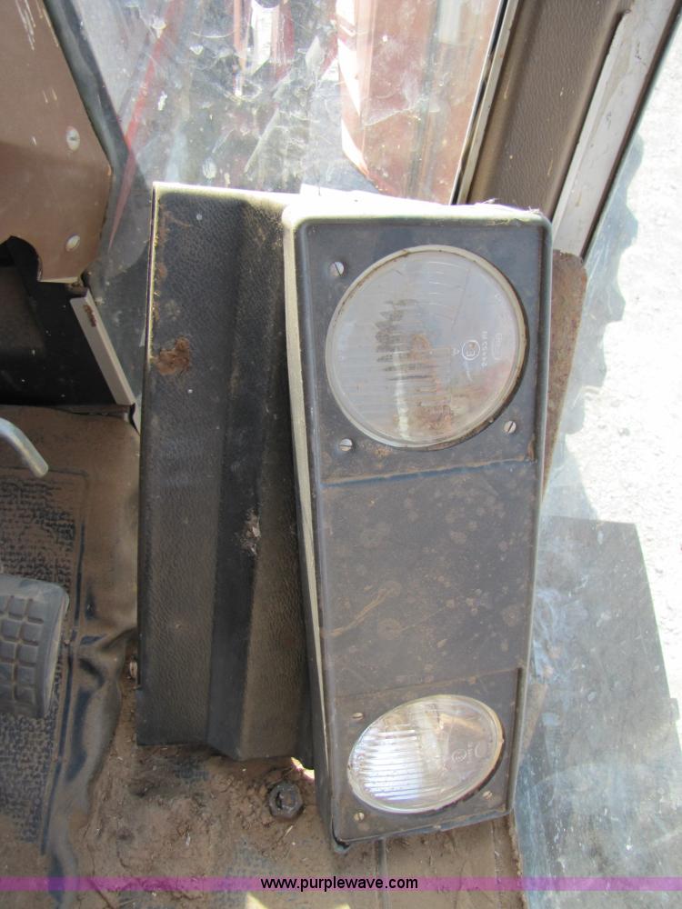 image for item A4680 1985 Massey-Ferguson 3545 MFWD tractor