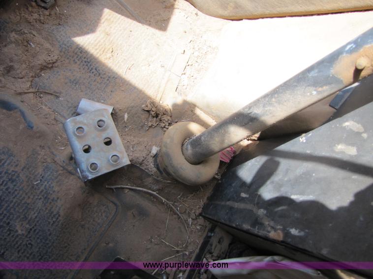 image for item A4680 1985 Massey-Ferguson 3545 MFWD tractor