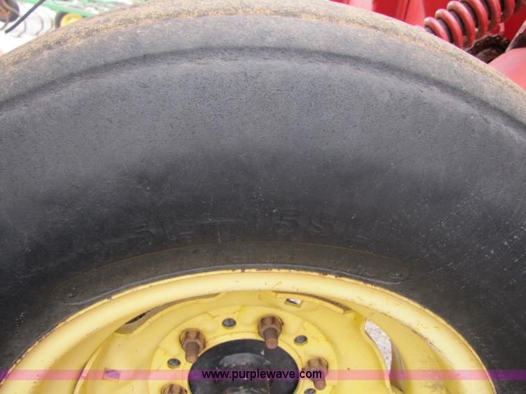 image for item A4682 1999 Sunflower 9431 30' drill