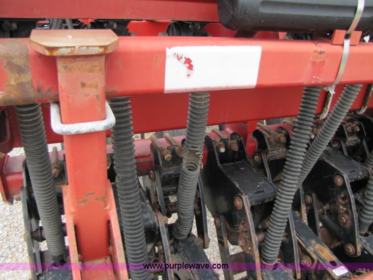 image for item A4682 1999 Sunflower 9431 30' drill