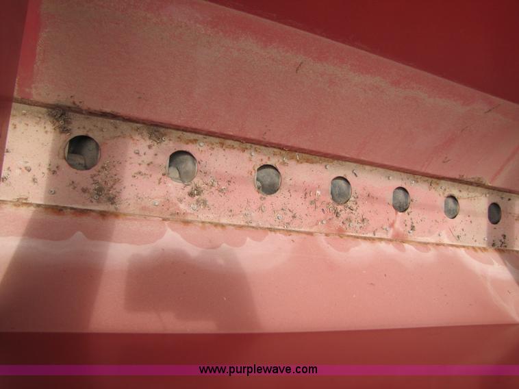 image for item A4682 1999 Sunflower 9431 30' drill