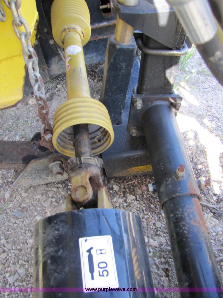 image for item A4693 2007 Honey Bee SP30R 30' draper head