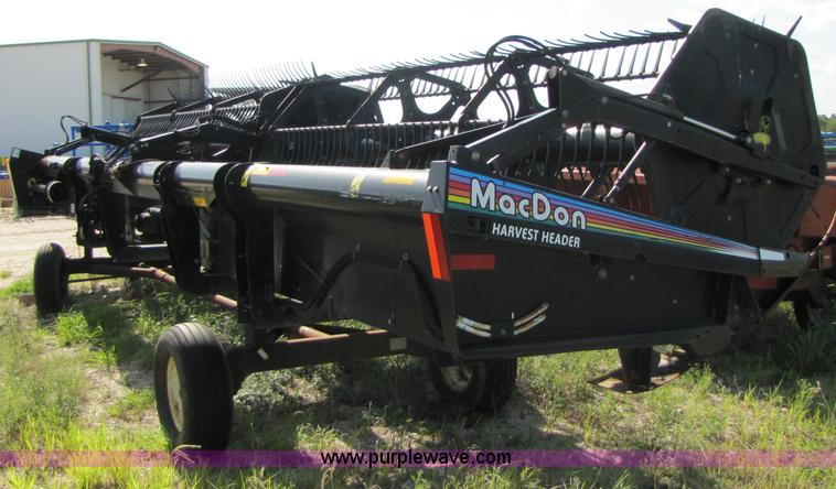 image for item A4694 2002 Mac Don 972 30' draper head