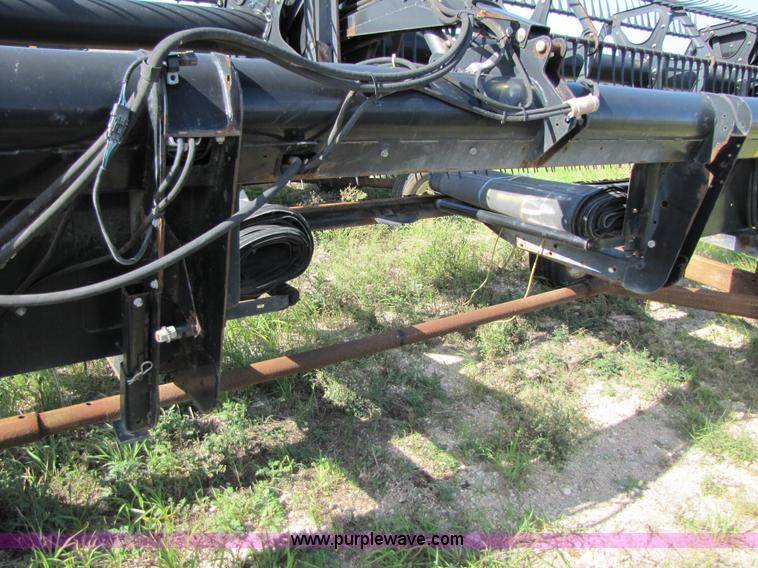 image for item A4694 2002 Mac Don 972 30' draper head