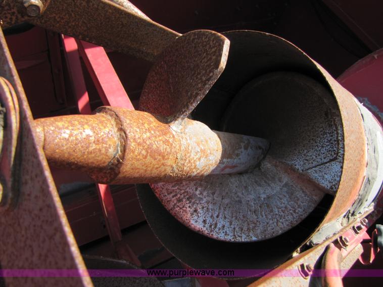 image for item A4697 1998 Case IH 2388 RWA combine