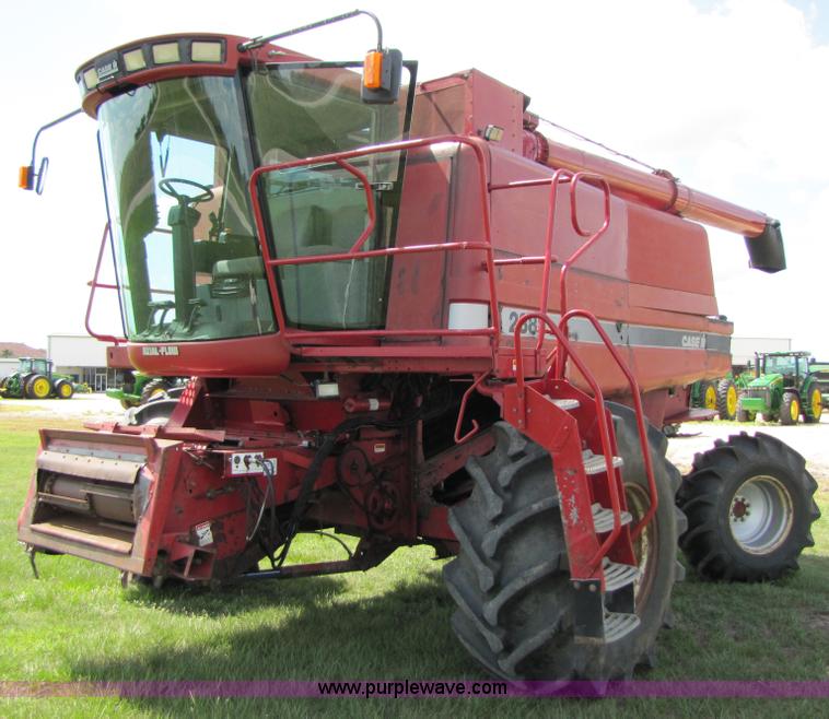 image for item A4698 1998 Case IH 2388 RWA combine