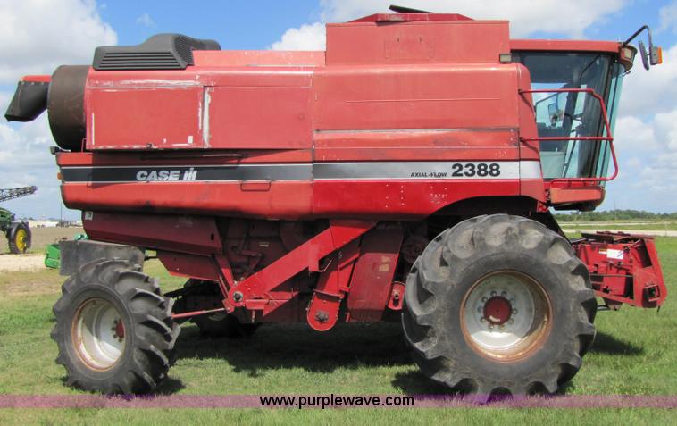 image for item A4698 1998 Case IH 2388 RWA combine