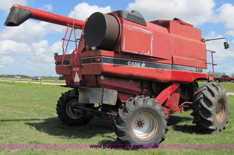 image for item A4698 1998 Case IH 2388 RWA combine