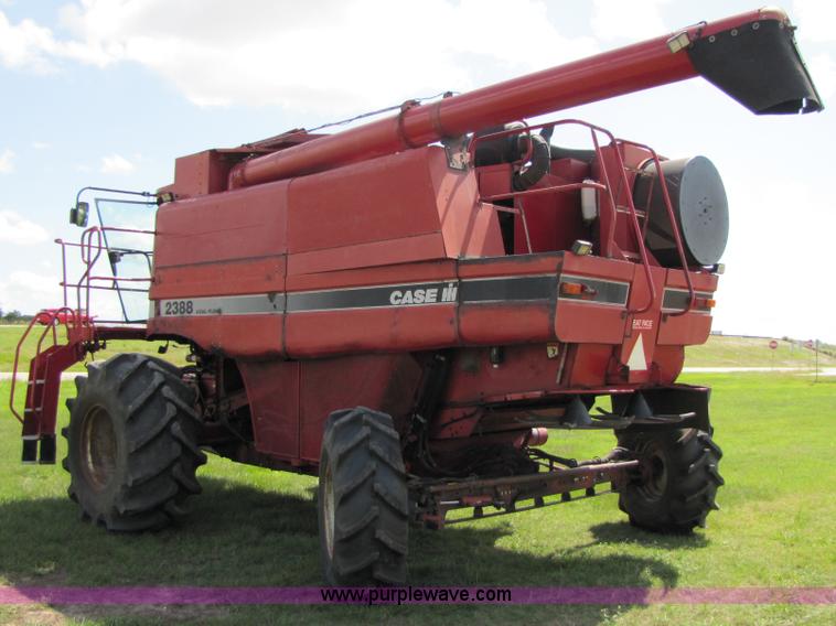 image for item A4698 1998 Case IH 2388 RWA combine