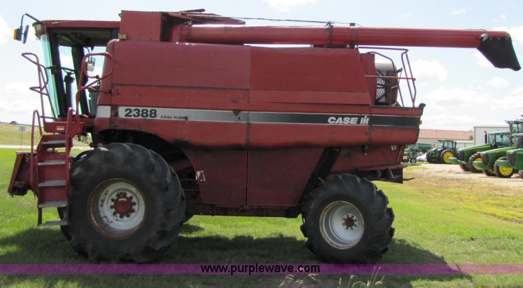 image for item A4698 1998 Case IH 2388 RWA combine