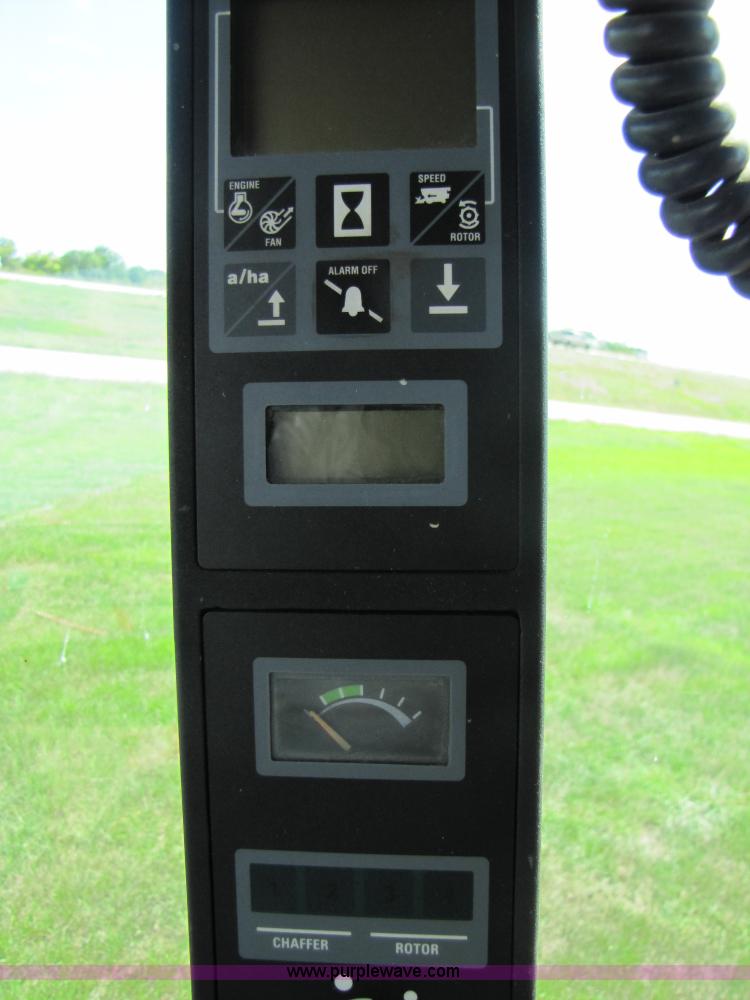 image for item A4698 1998 Case IH 2388 RWA combine