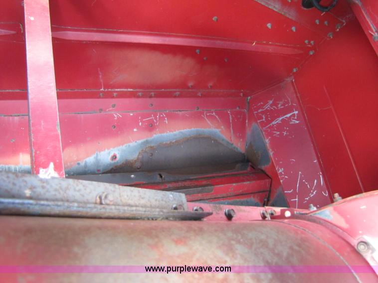 image for item A4698 1998 Case IH 2388 RWA combine