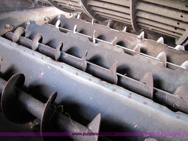 image for item A4698 1998 Case IH 2388 RWA combine