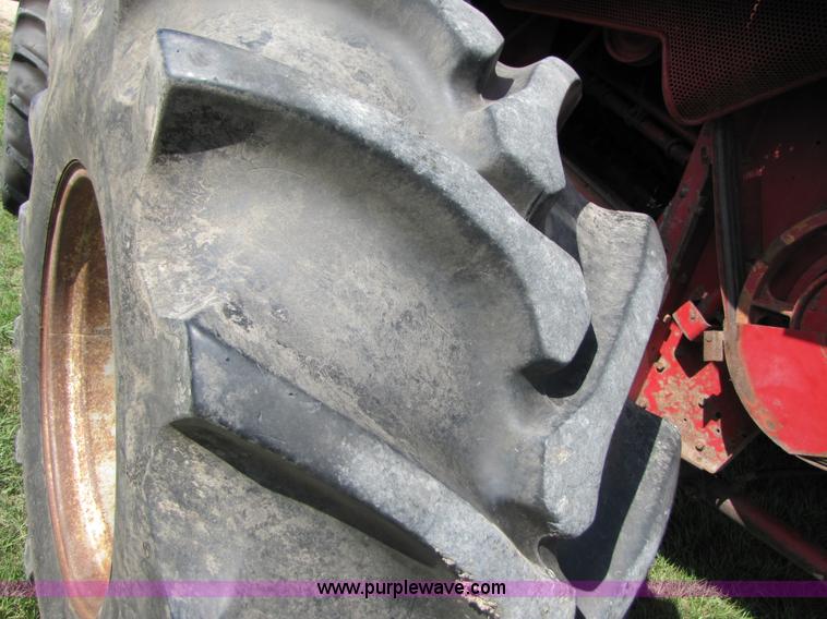 image for item A4698 1998 Case IH 2388 RWA combine