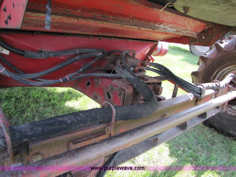 image for item A4698 1998 Case IH 2388 RWA combine