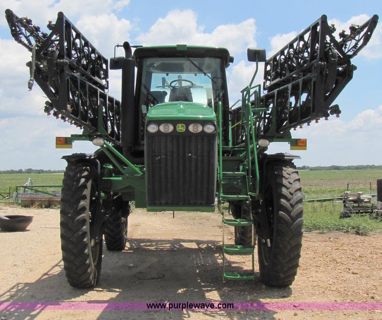image for item A4699 2008 John Deere 4930 self propelled sprayer