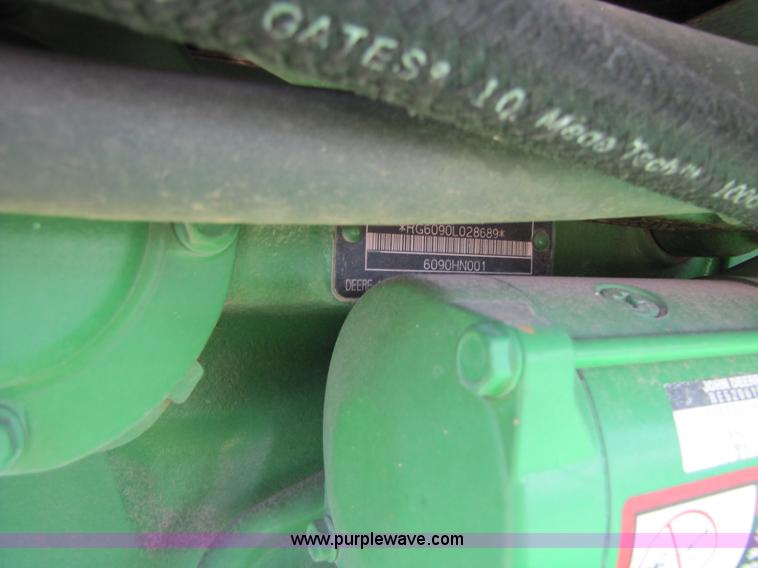 image for item A4699 2008 John Deere 4930 self propelled sprayer