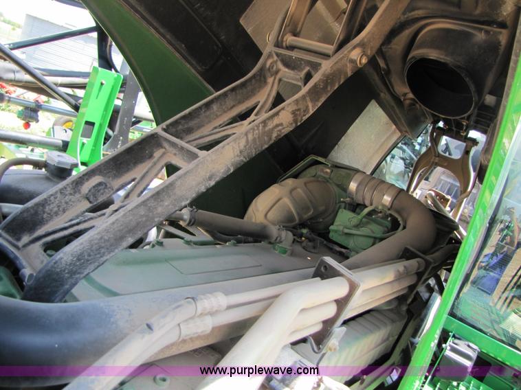 image for item A4699 2008 John Deere 4930 self propelled sprayer