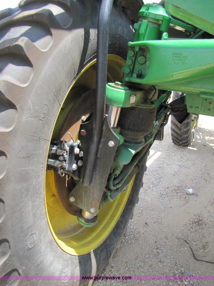 image for item A4699 2008 John Deere 4930 self propelled sprayer