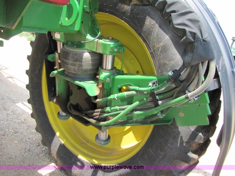 image for item A4699 2008 John Deere 4930 self propelled sprayer
