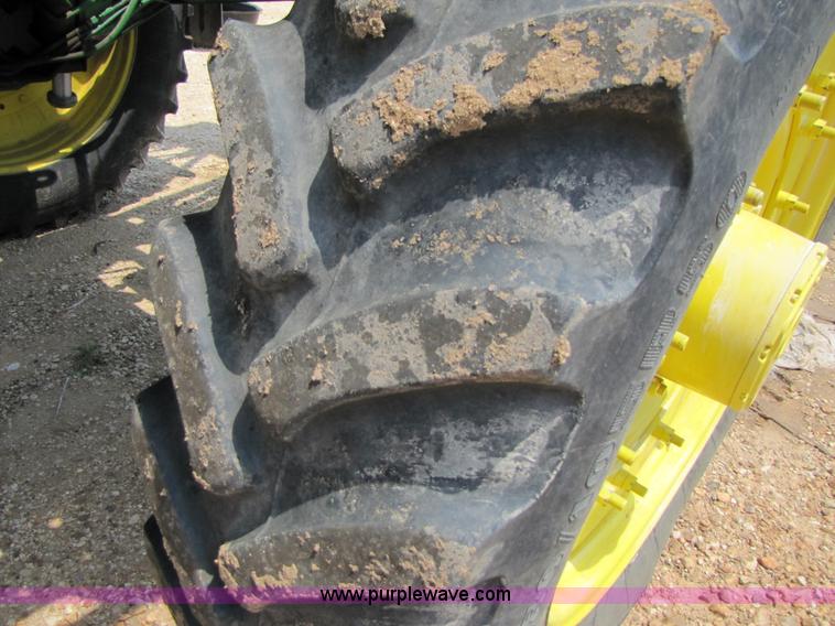 image for item A4699 2008 John Deere 4930 self propelled sprayer
