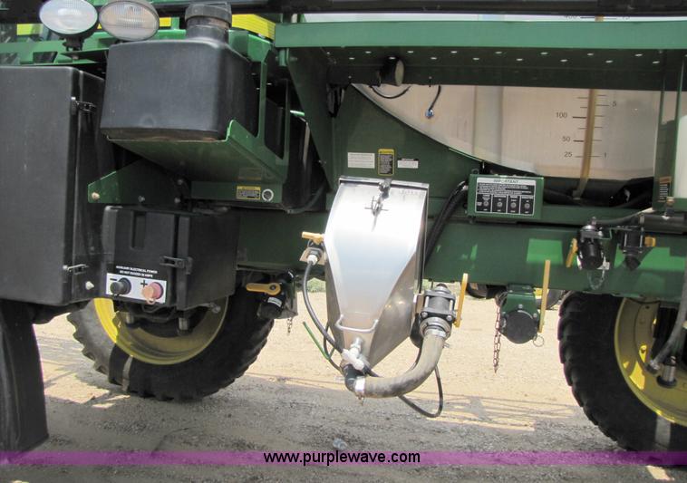 image for item A4699 2008 John Deere 4930 self propelled sprayer