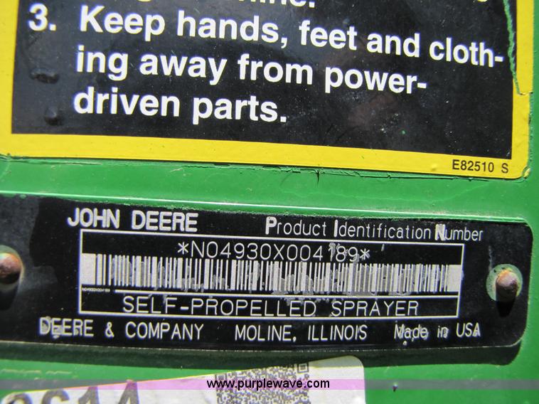 image for item A4699 2008 John Deere 4930 self propelled sprayer