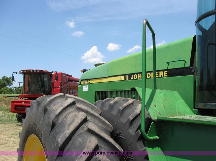 image for item A5174 1990 John Deere 8760 4WD tractor