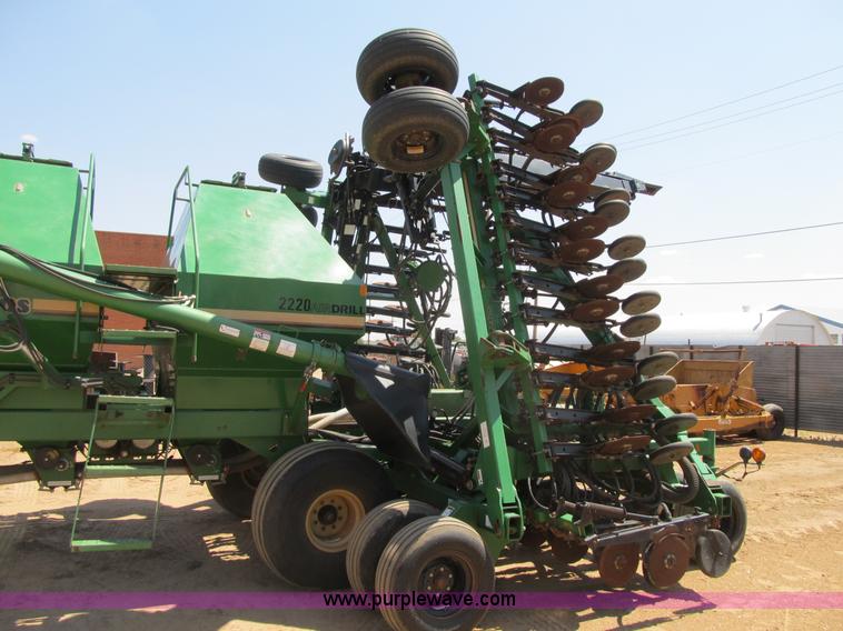 image for item A5236 2006 Great Plains ADC2020 40' no-till drill