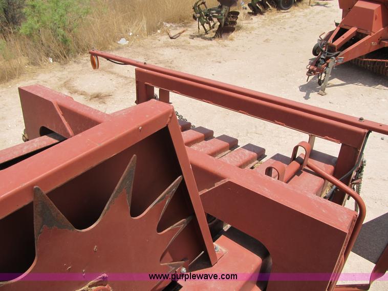 image for item A5249 Hesston 4900 large square baler