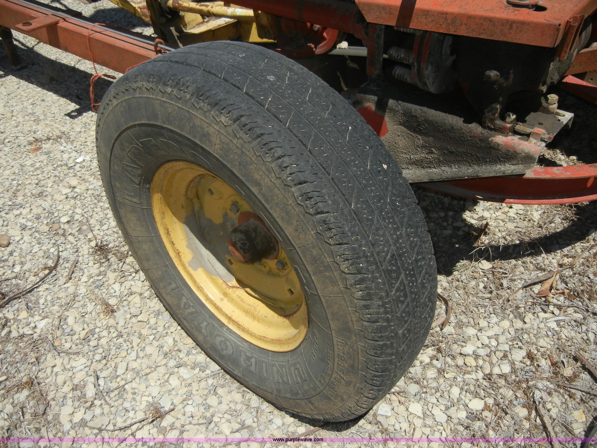 New Holland 717 forage harvester in Wamego, KS Item A9801 sold Purple Wave