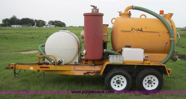 image for item 3799 1999 Vac-tron PMD-500GI industrial vacuum unit