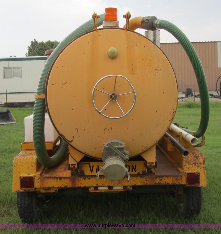 image for item 3799 1999 Vac-tron PMD-500GI industrial vacuum unit