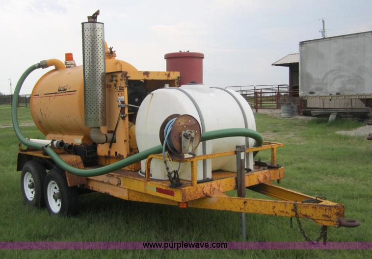 image for item 3799 1999 Vac-tron PMD-500GI industrial vacuum unit