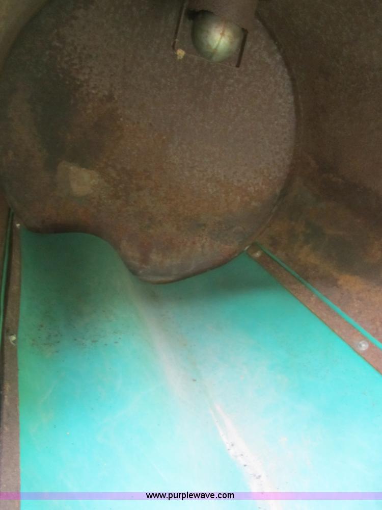 image for item 3799 1999 Vac-tron PMD-500GI industrial vacuum unit