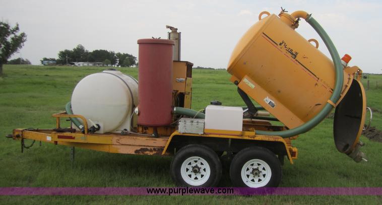 image for item 3799 1999 Vac-tron PMD-500GI industrial vacuum unit