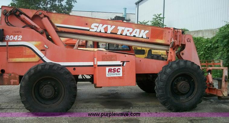 image for item A1002 1999 JLG SkyTrak 8042 boom lift