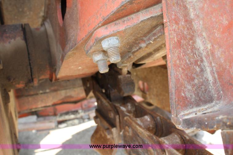 image for item A2000 Ditch Witch R100J trencher