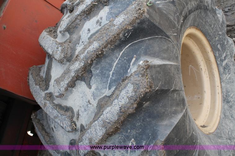 image for item A2000 Ditch Witch R100J trencher