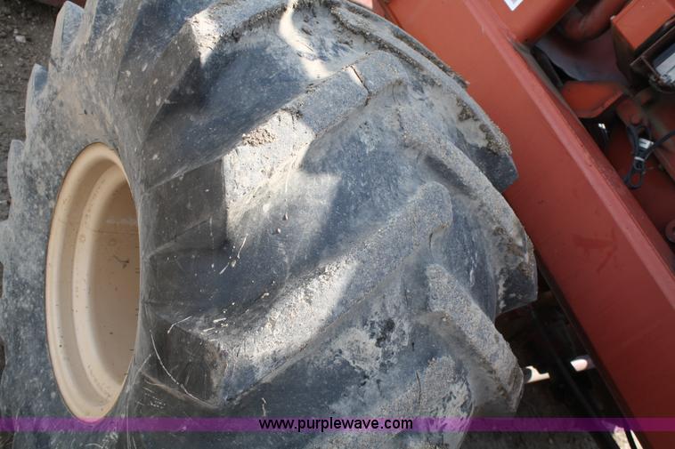 image for item A2000 Ditch Witch R100J trencher