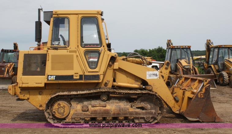 image for item A2002 1992 Caterpillar 943 track loader