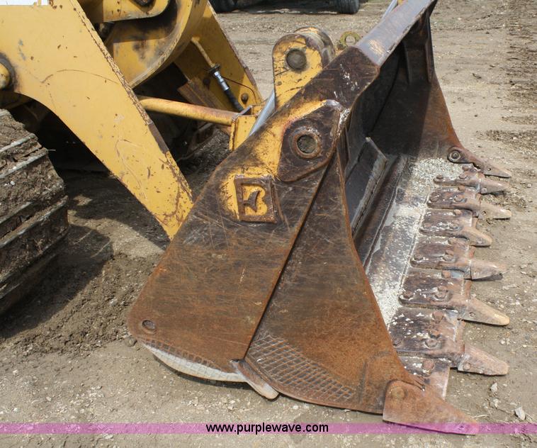 image for item A2002 1992 Caterpillar 943 track loader