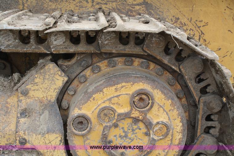 image for item A2002 1992 Caterpillar 943 track loader