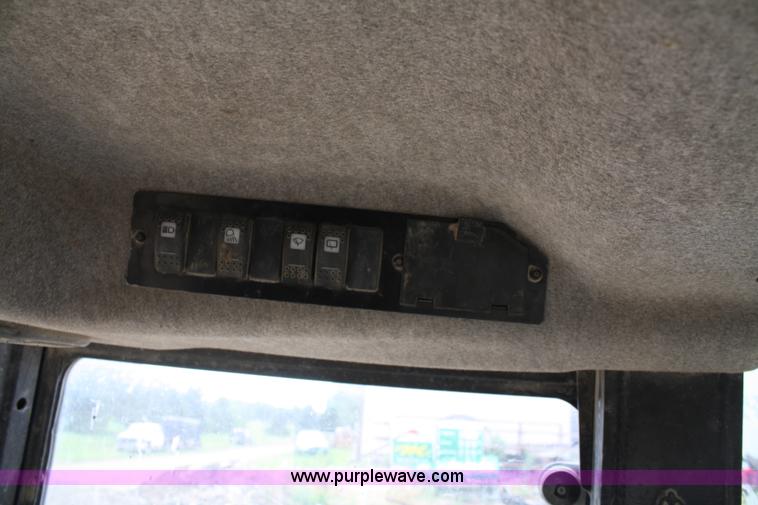 image for item A2004 1998 Caterpillar 416C backhoe