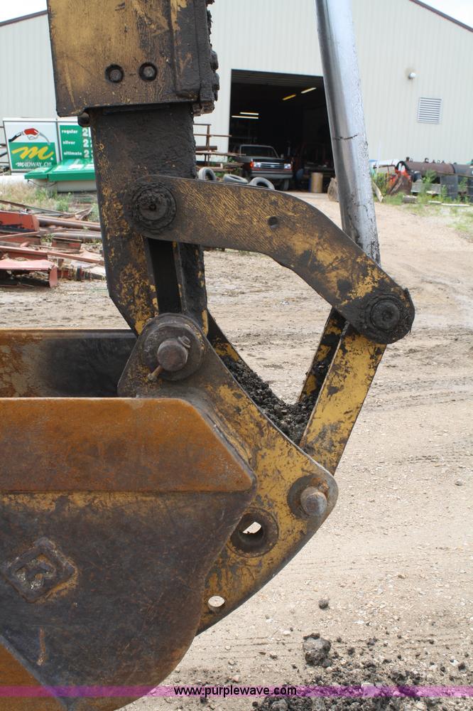 image for item A2004 1998 Caterpillar 416C backhoe