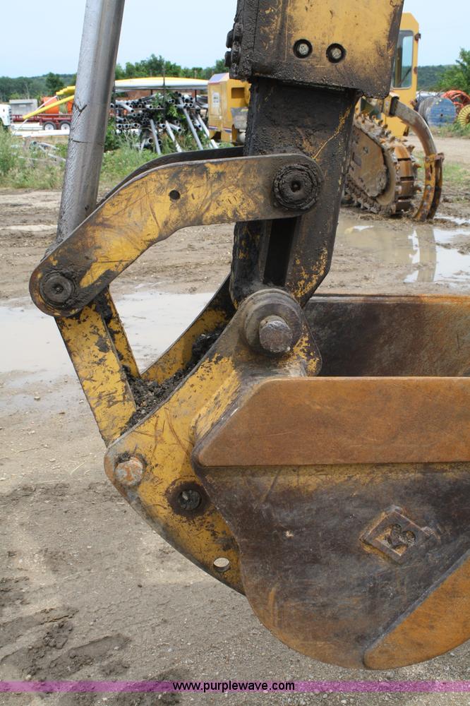 image for item A2004 1998 Caterpillar 416C backhoe