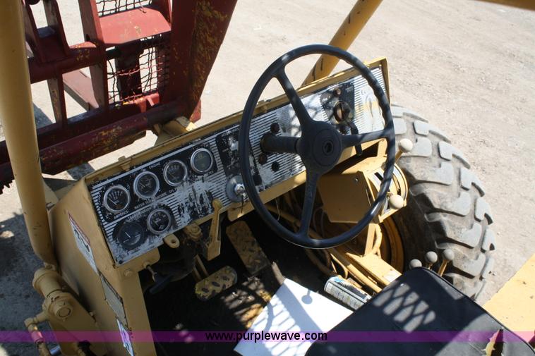 image for item A2045 Pettibone telehandler