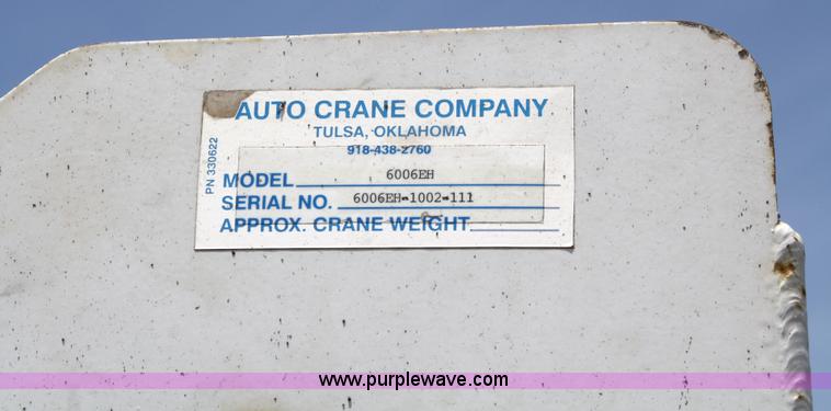 image for item A2095 2000 Ford F550 XL Super Duty utility pickup truck