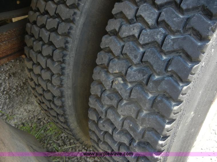 image for item A3015 1991 GMC Topkick 7000 water truck